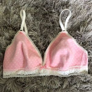 Victoria’s Secret size 36C